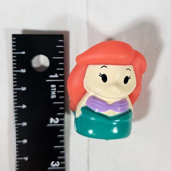 Disney Princess Ariel Bath Time Finger Puppet Figure Little Mermaid - Picture 3 of 6